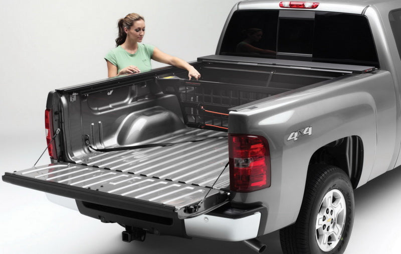 Roll-N-Lock 2020 Chevy Silverado/Sierra 2500/3500 MB 80-1/2in Cargo Manager