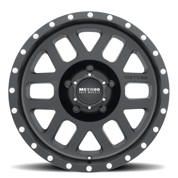 Method MR306 Mesh 17x8.5 0mm Offset 5x5 94mm CB Matte Black Wheel