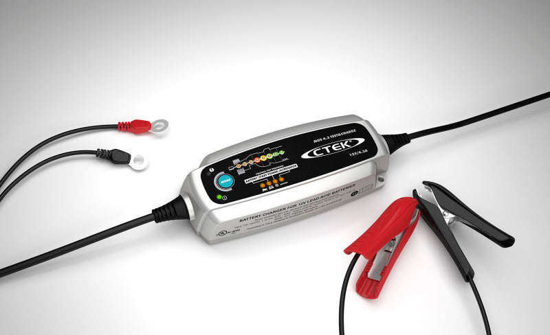 CTEK Battery Charger - MUS 4.3 Test & Charge - 12V