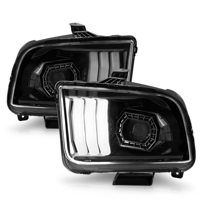 ANZO 05-09 Ford Mustang (w/Factory Halogen HL Only) Projector Headlights w/Light Bar Black Housing