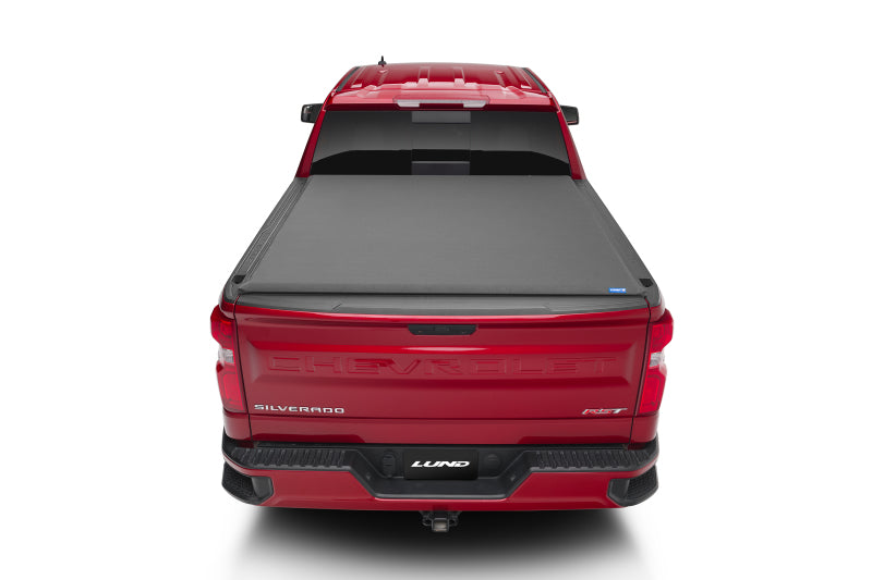 Lund 2019 Chevrolet Silverado 1500 (5.5ft. Bed) Genesis Elite Roll Up Tonneau Cover - Black