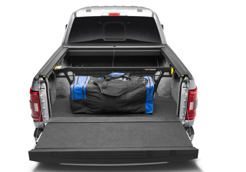 Roll-N-Lock 15-18 Ford F-150 SB 77-3/8in Cargo Manager