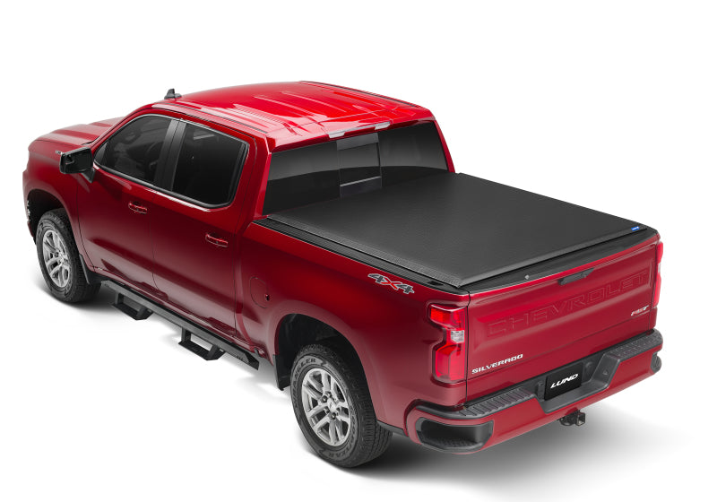 Lund 2019 Chevrolet Silverado 1500 (5.5ft. Bed) Genesis Roll Up Tonneau Cover - Black