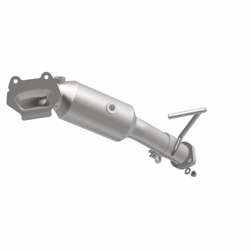 MagnaFlow Conv Direct Fit OEM 12-17 Jeep Wrangler 3.6L Underbody