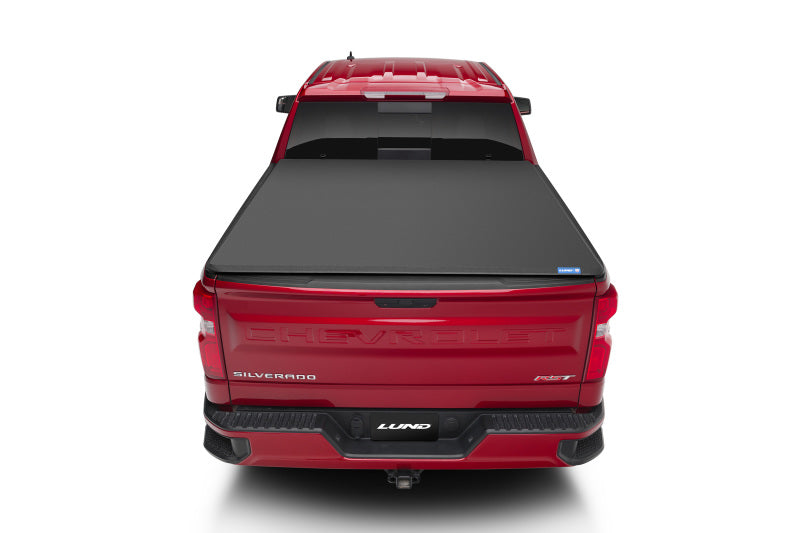 Lund 2019 Chevrolet Silverado 1500 (5.5ft. Bed) Genesis Elite Tri-Fold Tonneau Cover - Black