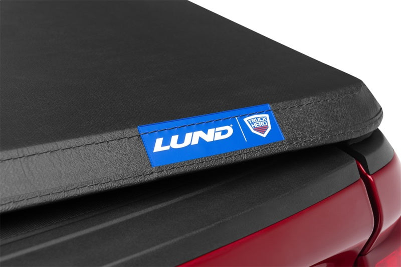 Lund 2019 Chevrolet Silverado 1500 (5.5ft. Bed) Genesis Tri-Fold Tonneau Cover - Black